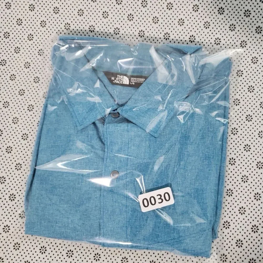The North Face Mens Large Blue Short Sleeve Button Down Hiking Shirt Outdoor